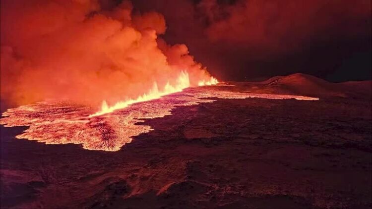 erupção de vulcão, atividade vulcânica