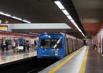 Linha 2 do Metrô, transporte subterrâneo