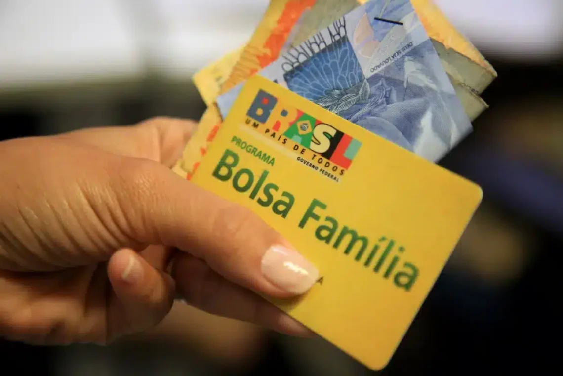 Benefício Familiar, Assistencial, Grande Família