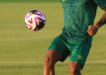 atacante, jovem, garoto, promessas da base do Fluminense, elenco profissional