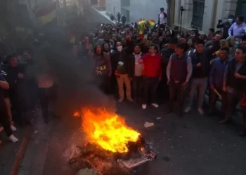 tentativa de golpe, onda conservadora, eleições gerais;