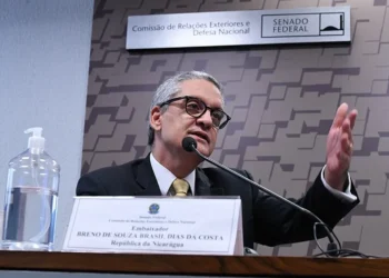 Breno Souza da Costa, que era embaixador brasileiro na Nicarágua. — Foto: Edilson Rodrigues/Agência Senado Nicarágua decide expulsar embaixador Brasileiro do país - Todos os direitos: © G1 - Globo Mundo