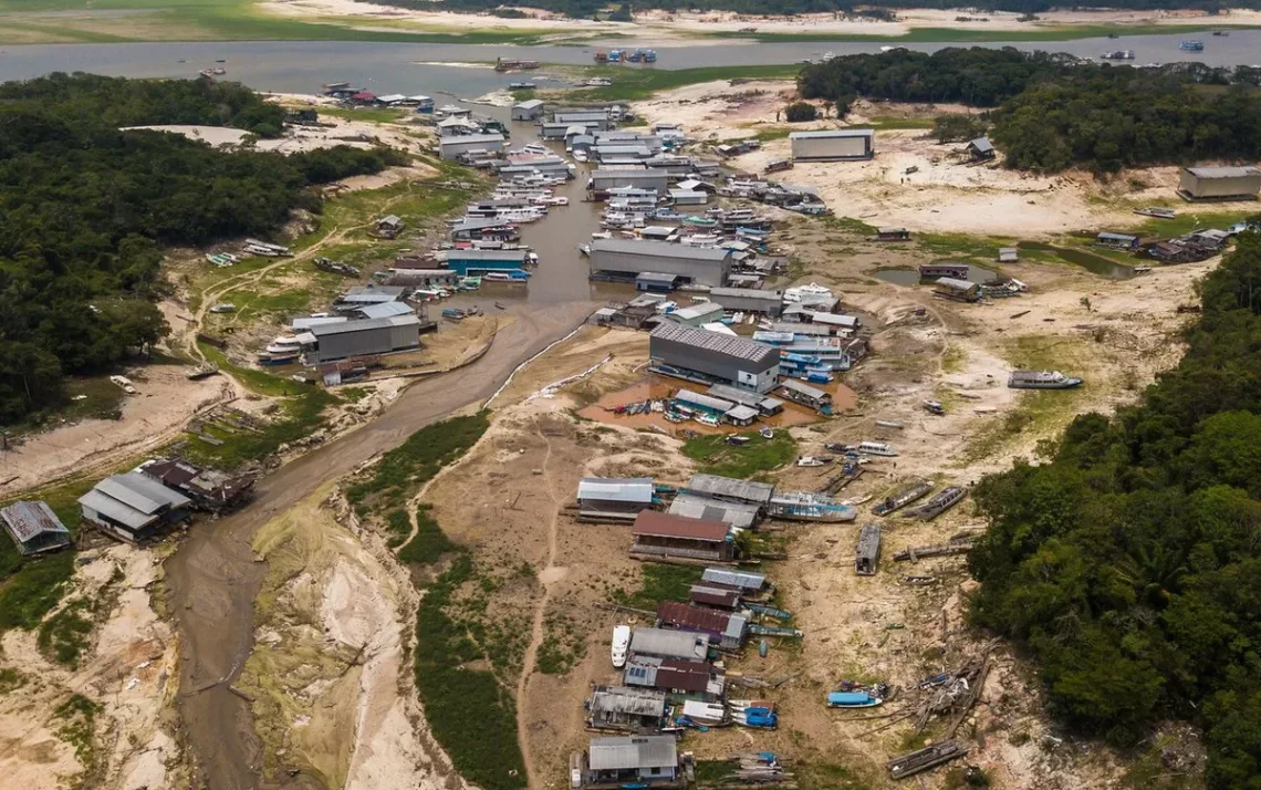 seca, baixo nível dos rios, estiagem dos rios;