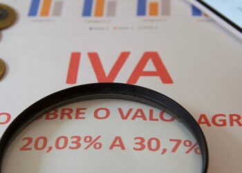 regulamentação tributária, reforma fiscal, mudanças tributárias;