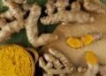 açafrão-da-terra, curcuma, turmérico;