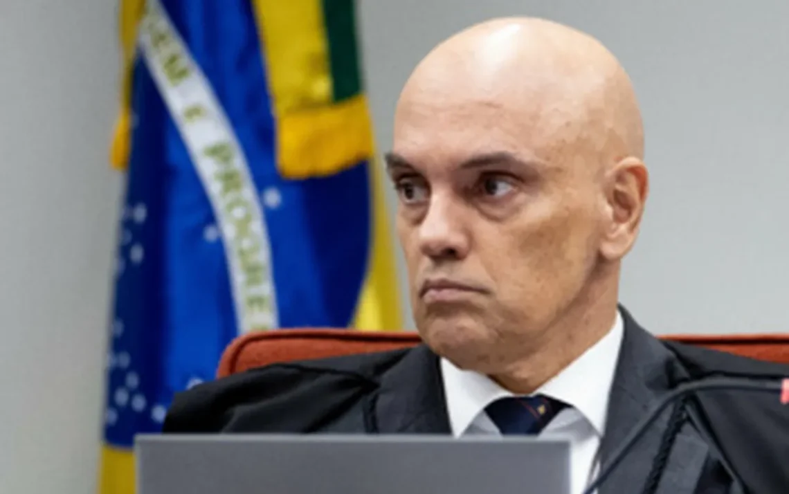 penalidades, sanções, punições, aplicadas;