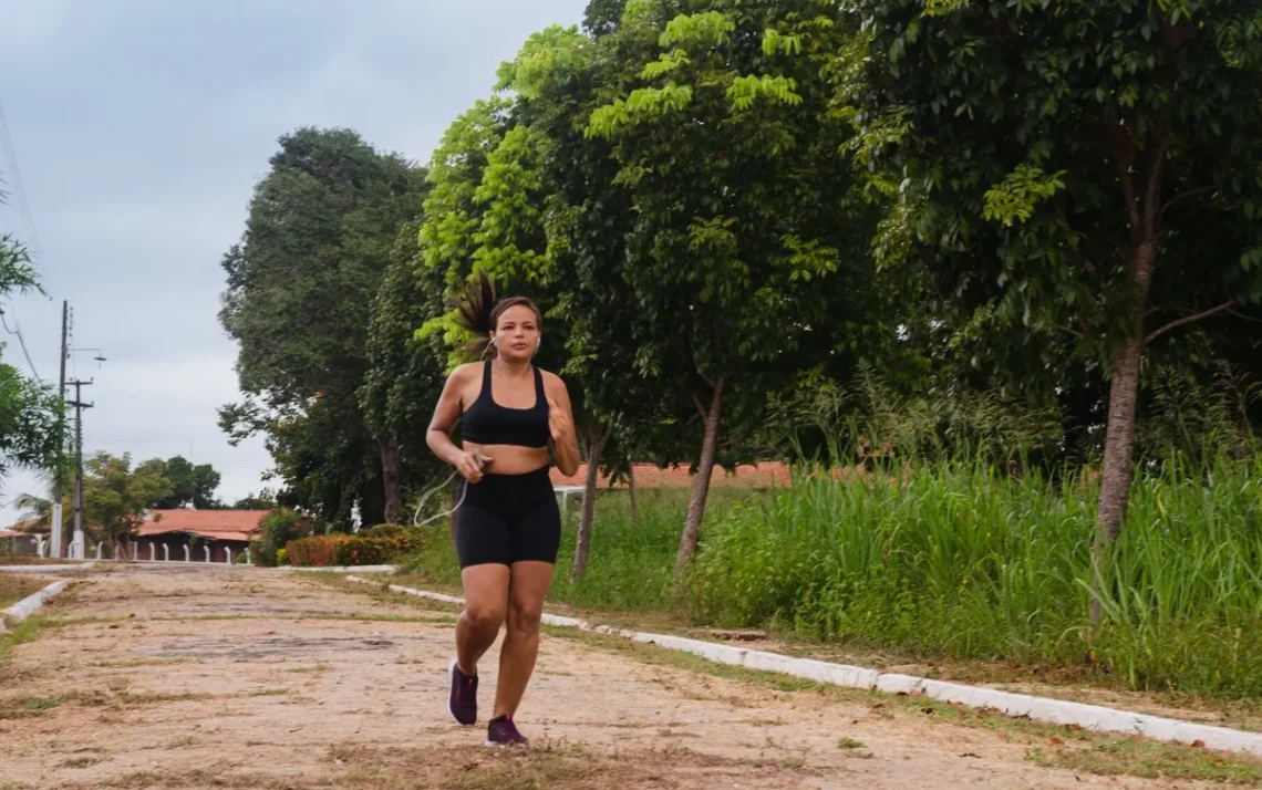 caminhar, correr;