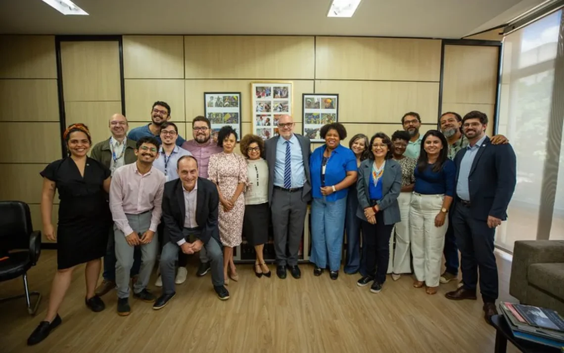 Educação-latina, Educação, Educação básica, Educação continua;