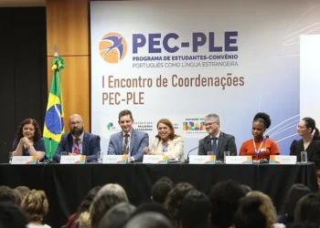 programa, estudantes, vagas, instituições, ensino;