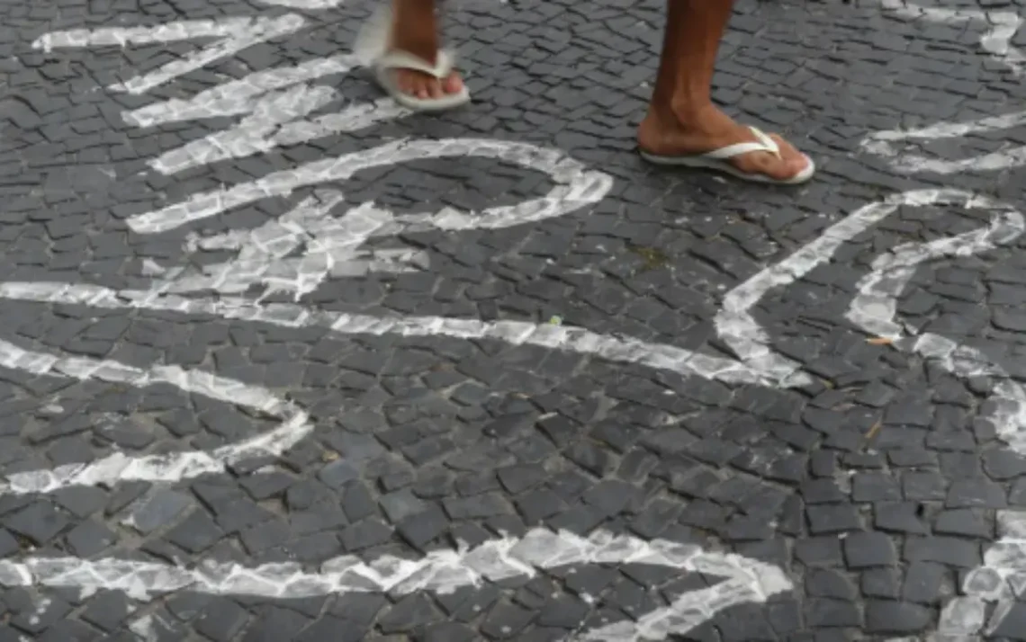 preconceito, estigma, discriminação;