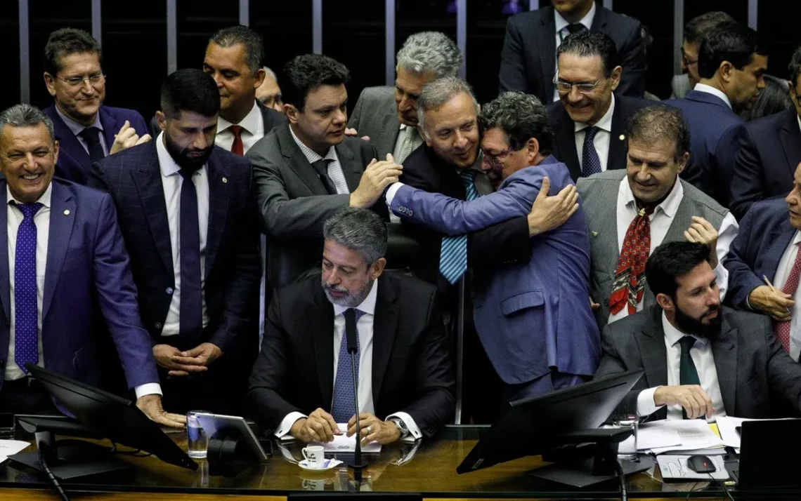 redução, da carga, tributária, projeto, de lei, sanção, presidencial, Senado, Federal, semana, passada;