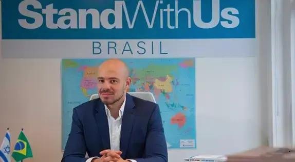 Alunos da USP repudiaram a presença de André Lajst em evento acadêmico