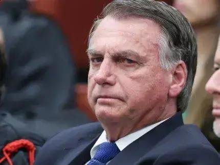 Bolsonaro suspenso pelo PL: pagamento e atividades partidárias interrompidas