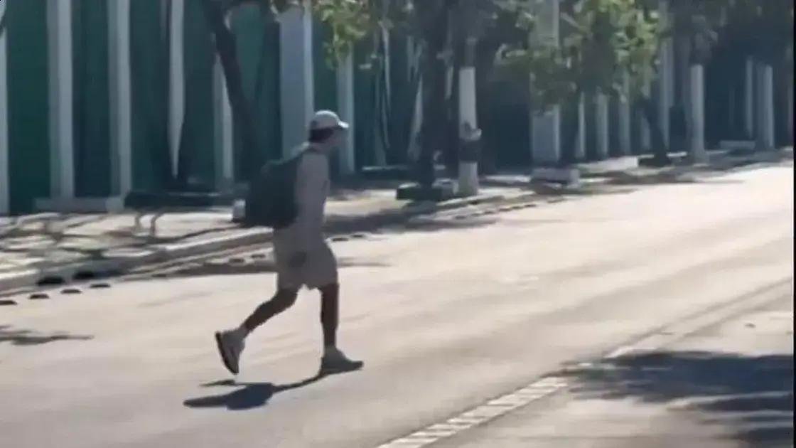 Capitão do Palmeiras volta a pé para casa após derrota na Libertadores