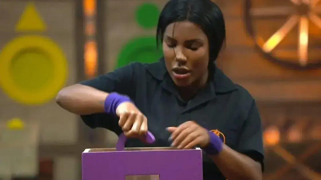 Carol Lekker é a campeã da Prova de Fogo em A Fazenda 17