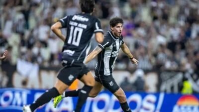 Ceará vence Fluminense e respira na tabela do Brasileirão