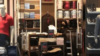 Comércio varejista registra queda de 0,3% em setembro, aponta IBGE