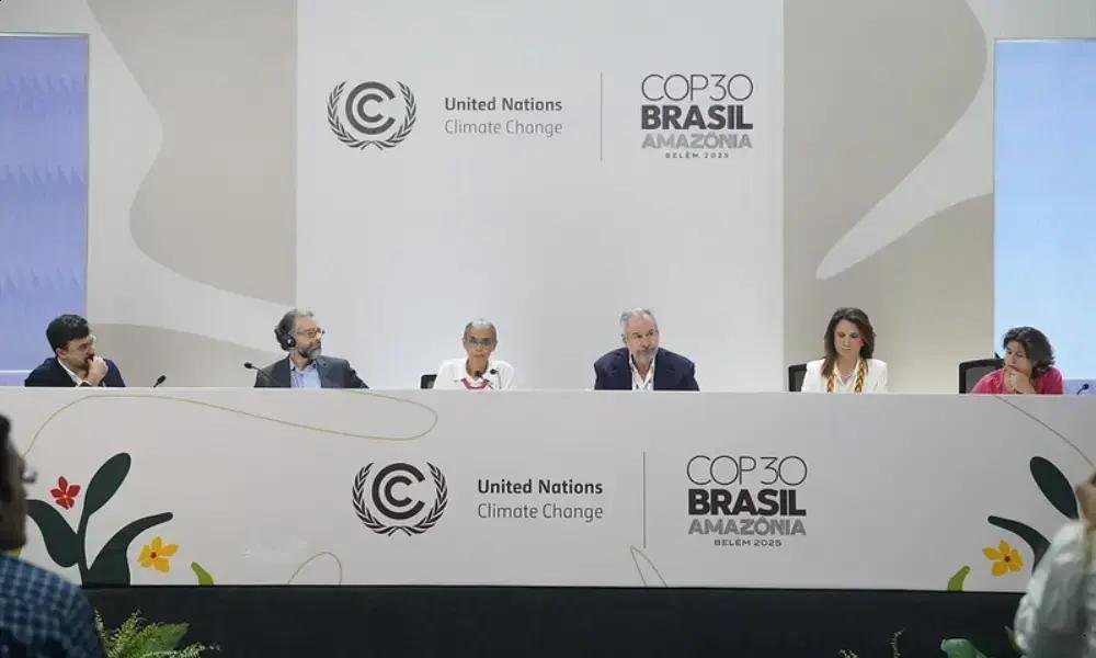 COP30 avança na luta contra combustíveis fósseis e adaptação climática