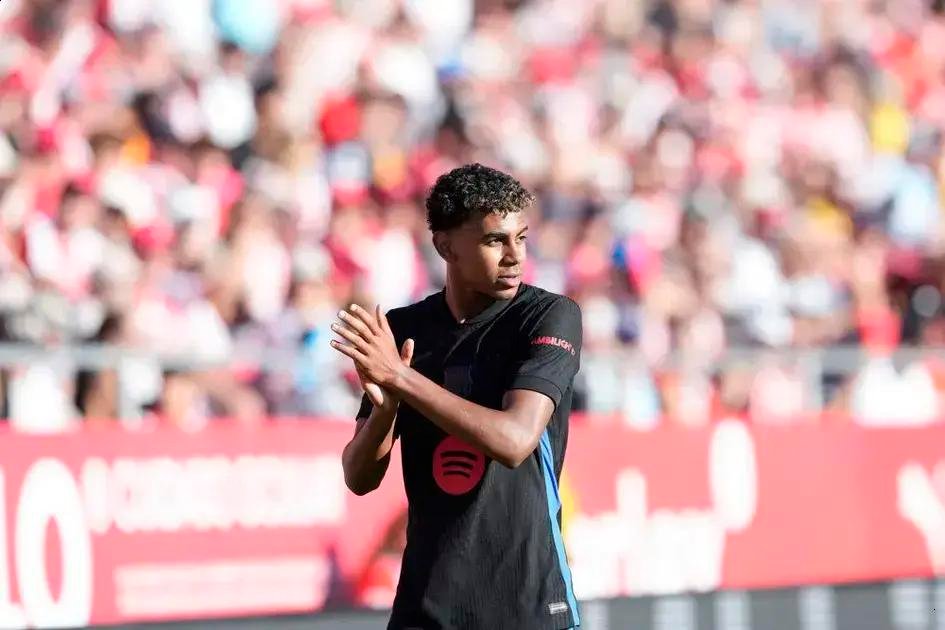 Corte de Lamine Yamal gera polêmica entre Barcelona e RFEF