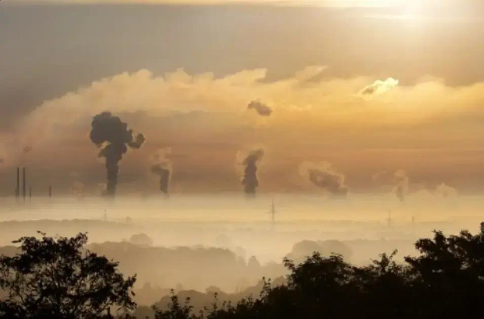 Crescimento econômico e suas consequências nas emissões de gases