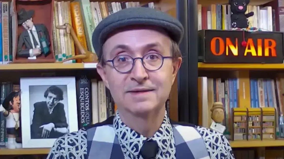 Crítica de Reinaldo Azevedo: Tese ridícula de Bolsonaro sobre surto