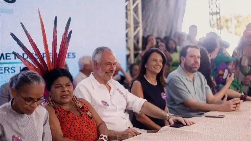 Cúpula dos Povos entrega carta crítica à COP30 e pede justiça climática