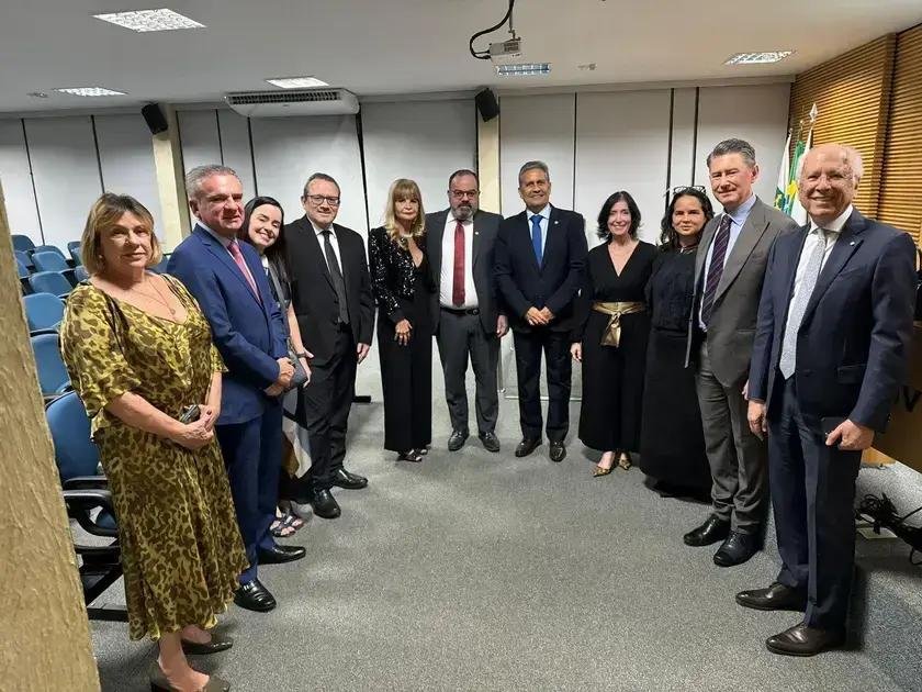 Dr. Manoel Jorge assume nova diretoria das Academias Jurídicas do Brasil