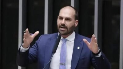 Eduardo Bolsonaro é incluído na Dívida Ativa após pedido da Câmara