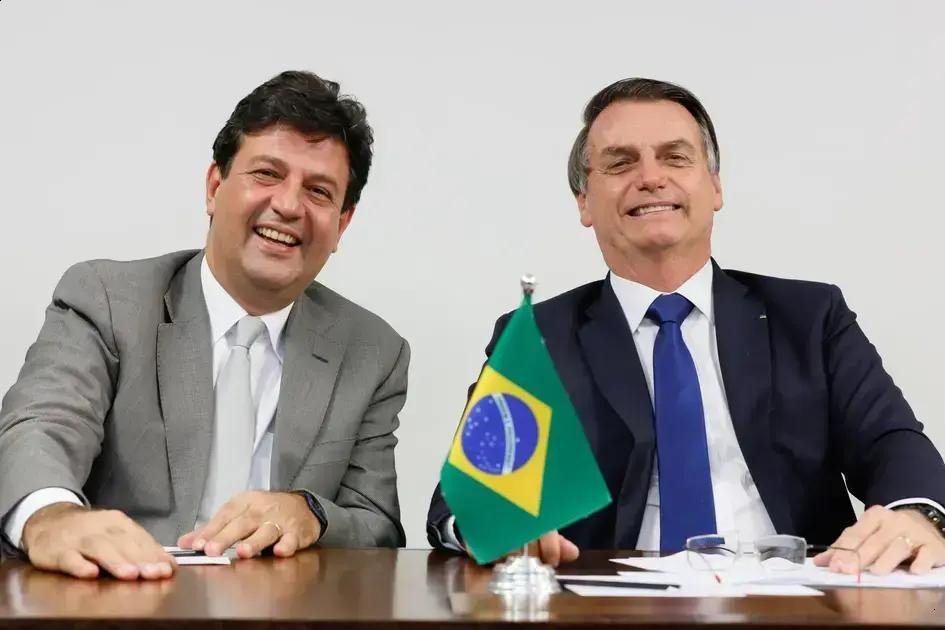 Ex-ministro de Bolsonaro é inocentado por suposto desvio de verbas