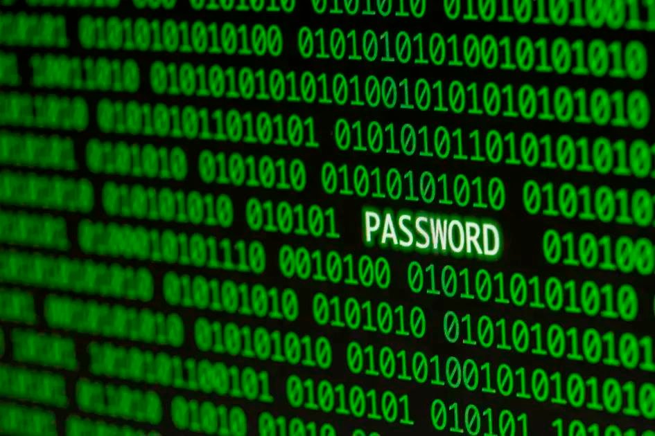 Homem esquece senha de chip implantado e fica sem acesso à tecnologia