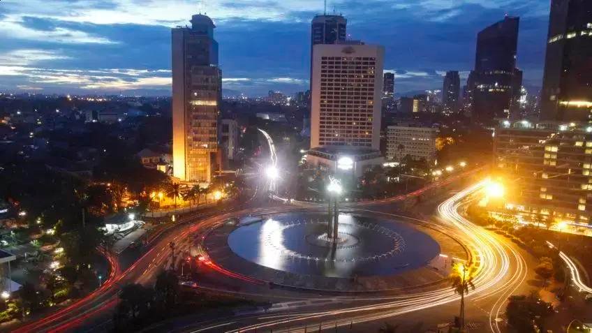 Jacarta se torna a cidade mais populosa do mundo, deixando Tóquio para trás