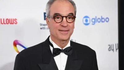 João Roberto Marinho é homenageado no Emmy Internacional 2025