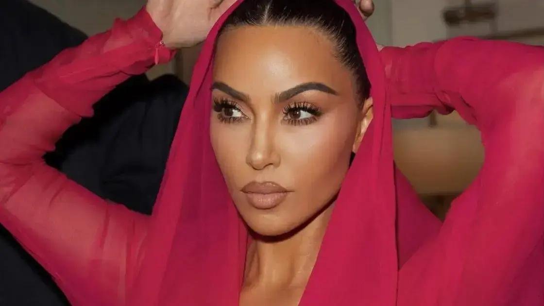 Kim Kardashian compartilha momentos da sua visita ao Brasil
