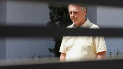 Lei proíbe ‘saidinha de Natal’ para Bolsonaro após nova regulamentação