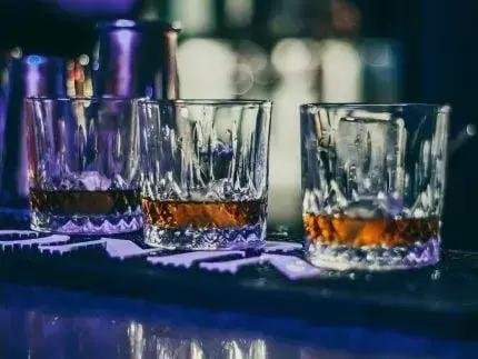 O crescimento da abstinência: como 64% dos brasileiros estão se afastando do álcool