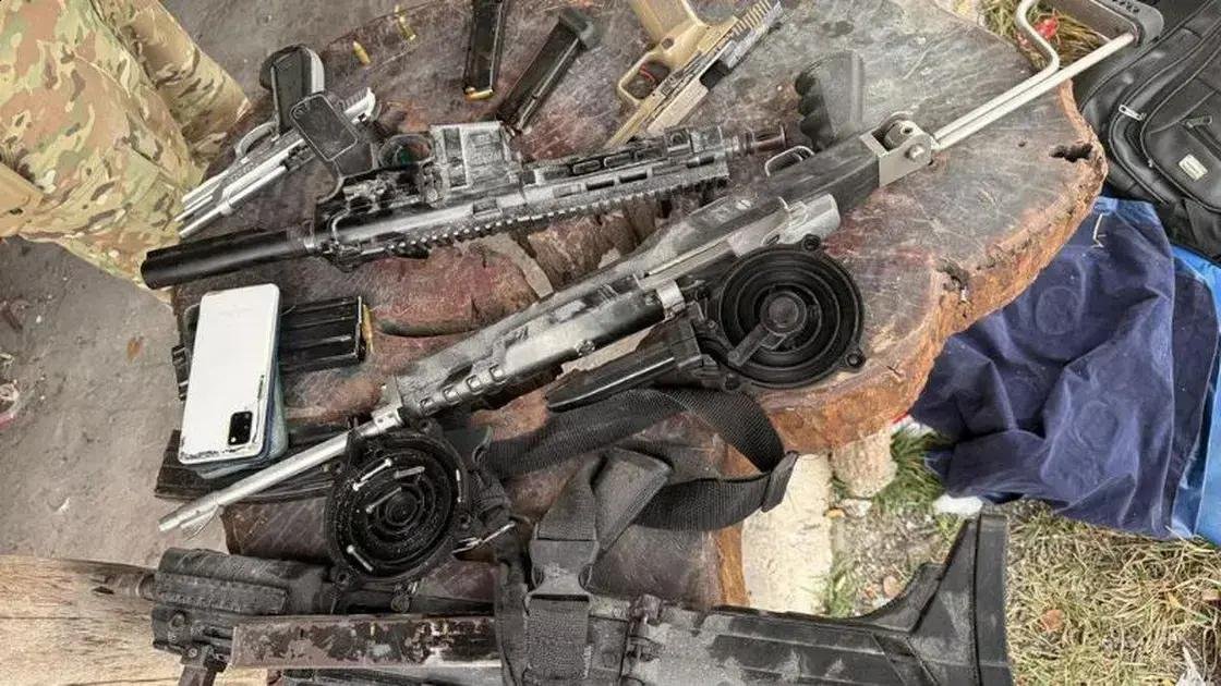 Operação Vértice I detém facção carioca e apreende arsenal na Bahia