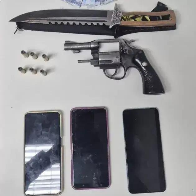 Polícia prendeu trio suspeito de roubo e sequestro em Camaçari