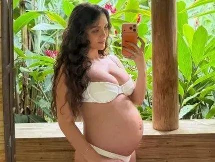 Rafa Kalimann exibe barrigão e desfruta viagem romântica com Nattan