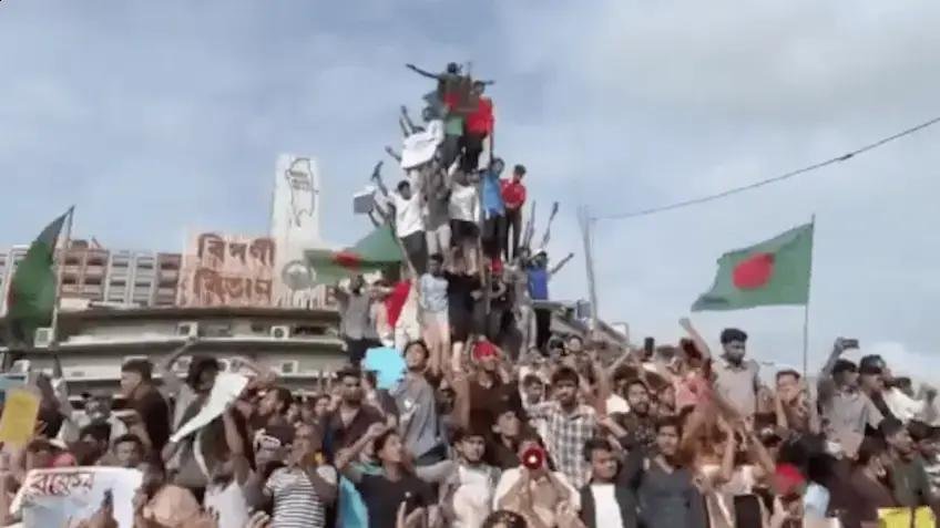 Sheikh Hasina é condenada à morte por crimes contra a humanidade