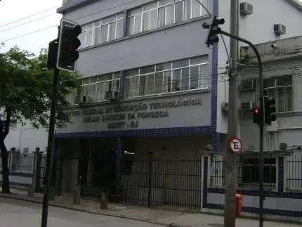 Tragédia no Cefet: Funcionário efetua disparos e causa duas mortes