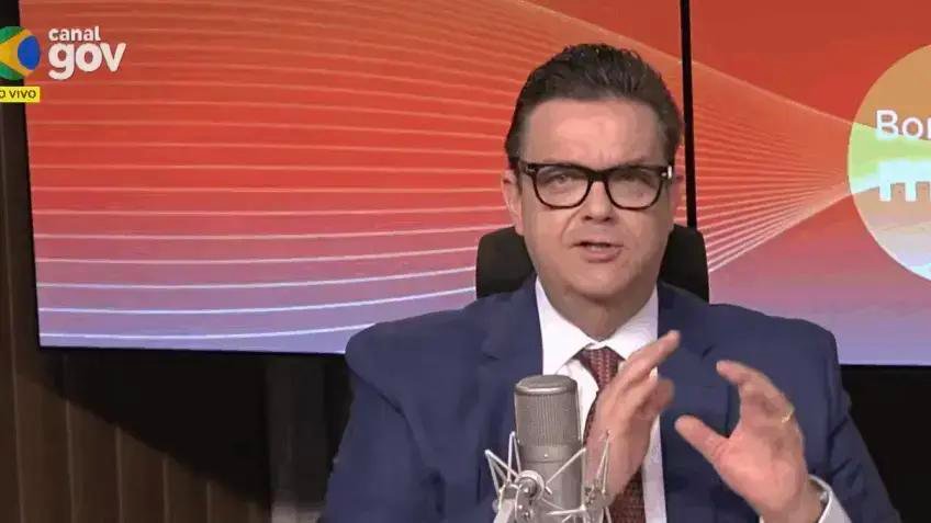 Wolney Queiroz alerta sobre a exposição de R$ 1,87 bi em letras financeiras