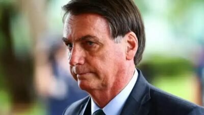 Bolsonaro escolhe Flávio Bolsonaro como candidato da direita para 2026
