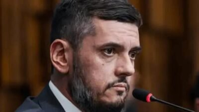 CCJ da Alerj recomenda soltura do deputado Rodrigo Bacellar