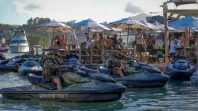 Cerco policial no litoral resulta em apreensões de embarcações