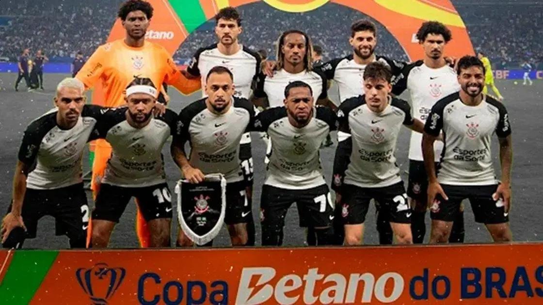 Corinthians vence Cruzeiro nos pênaltis e avança à final da Copa do Brasil 2025