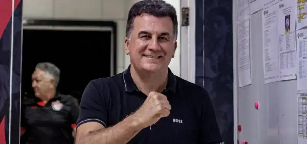 Fábio Mota é reeleito presidente do Vitória com 85% dos votos