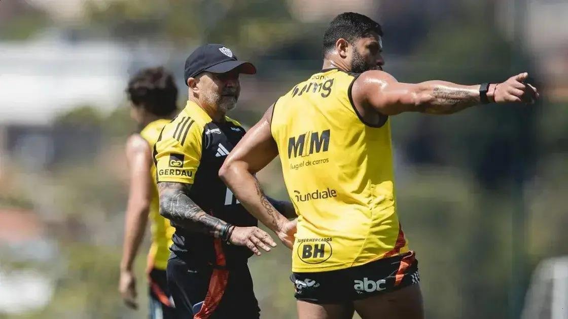 Futuro de Hulk no Atlético-MG em risco com clima pesado de Sampaoli