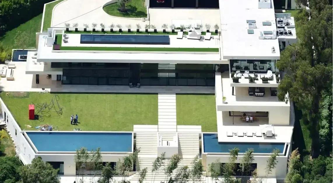 Jay-Z: Conheça a mansão de 100 milhões que ele compartilha com Beyoncé