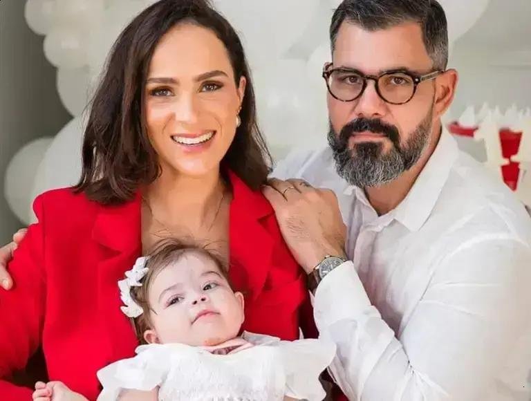 Juliano Cazarré fala sobre a saúde da filha e desafios da paternidade