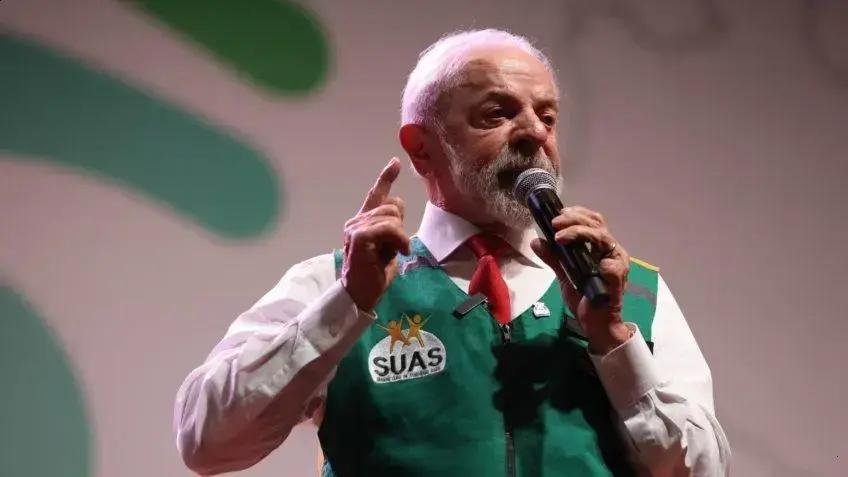 Lula destaca importância da eleição de 2026 e defesa da jornada reduzida